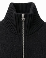 core-zip-sweater-black-adult_03_detail