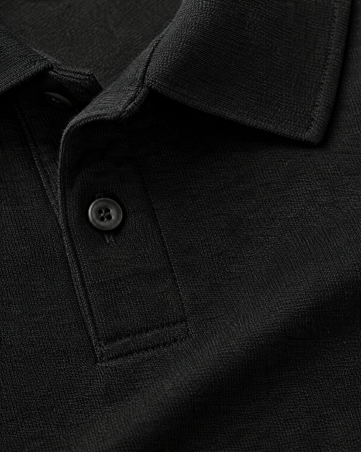 Romimi Mercerized Long Sleeve Polo in Black, fabric close-up