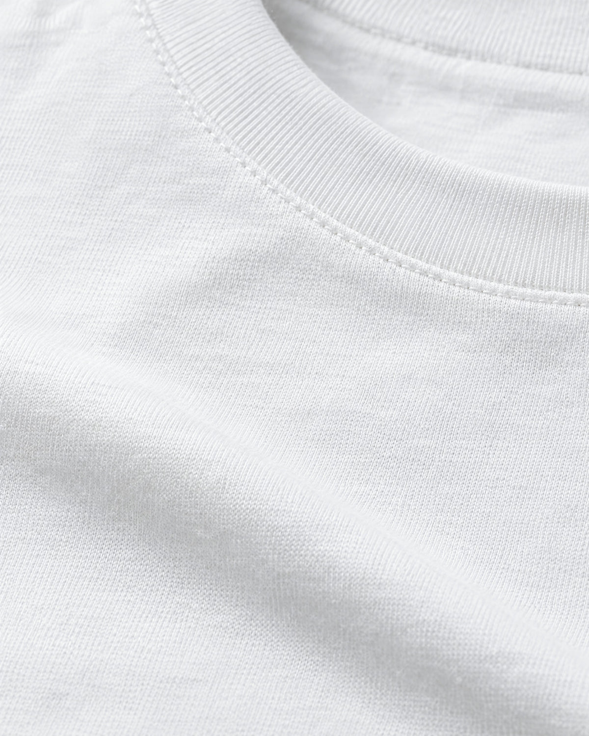 Romimi Mercerized Long Sleeve Tee in White, fabric close-up