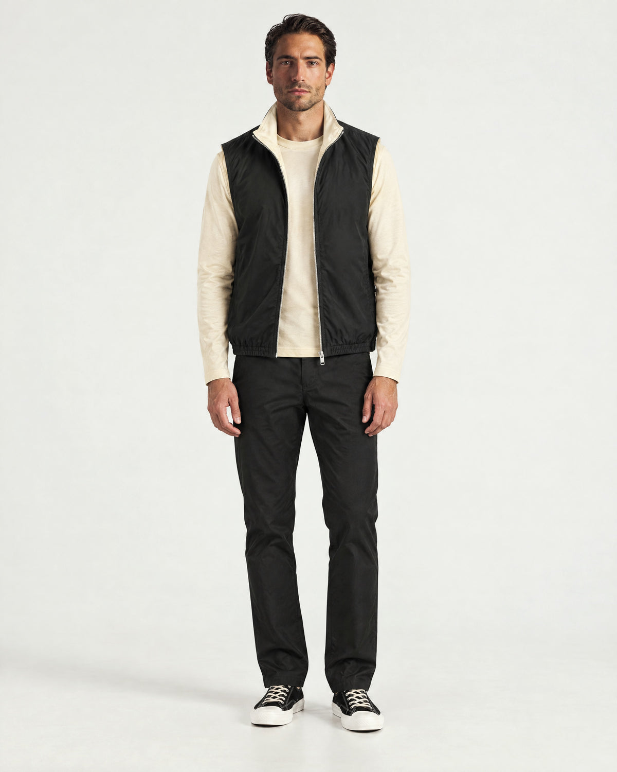 Romimi Reverso Set in Black / Cream, worn