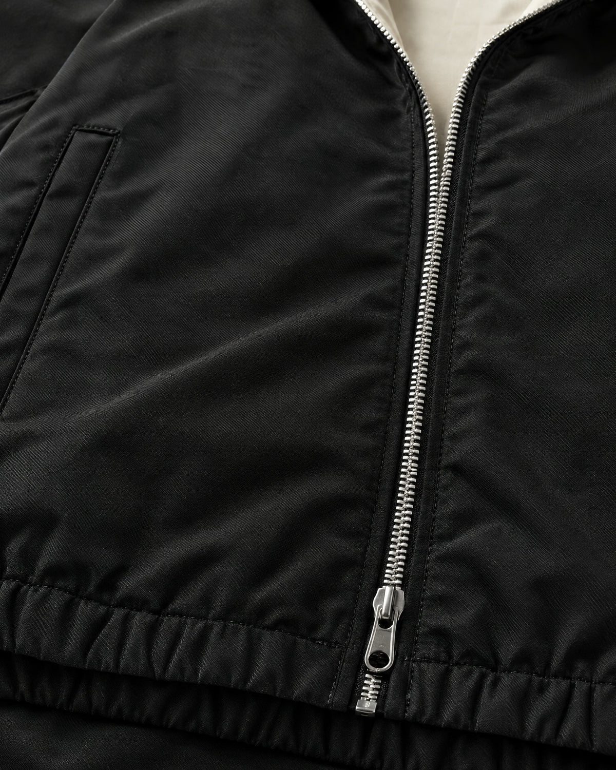 Romimi Reverso Set in Black, fabric close-up