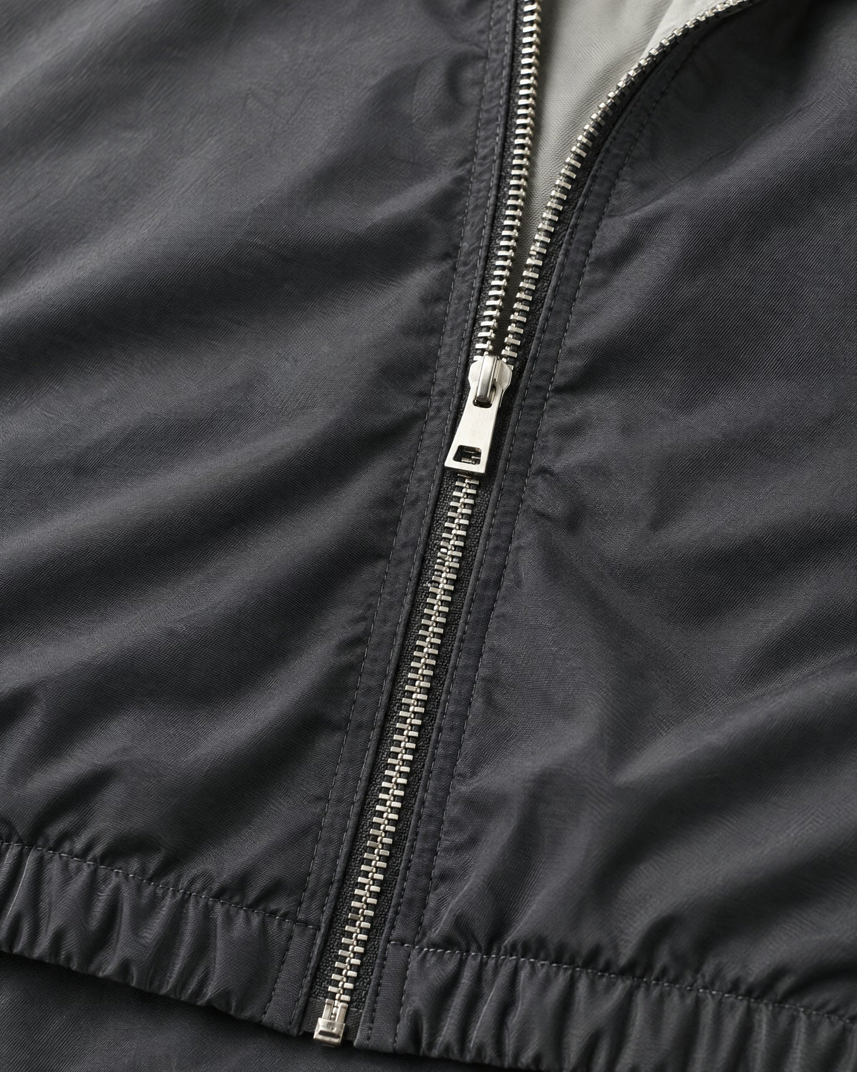 Romimi Reverso Set in Charcoal / Cream, fabric close-up
