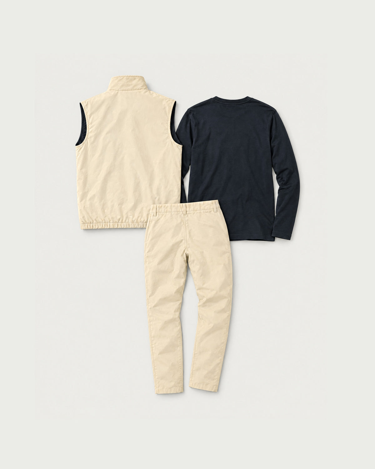 Romimi Reverso Set in Cream / Navy, back view