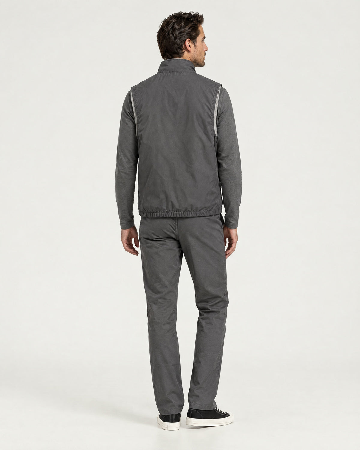 Romimi Reverso Set in Grey, back view, worn