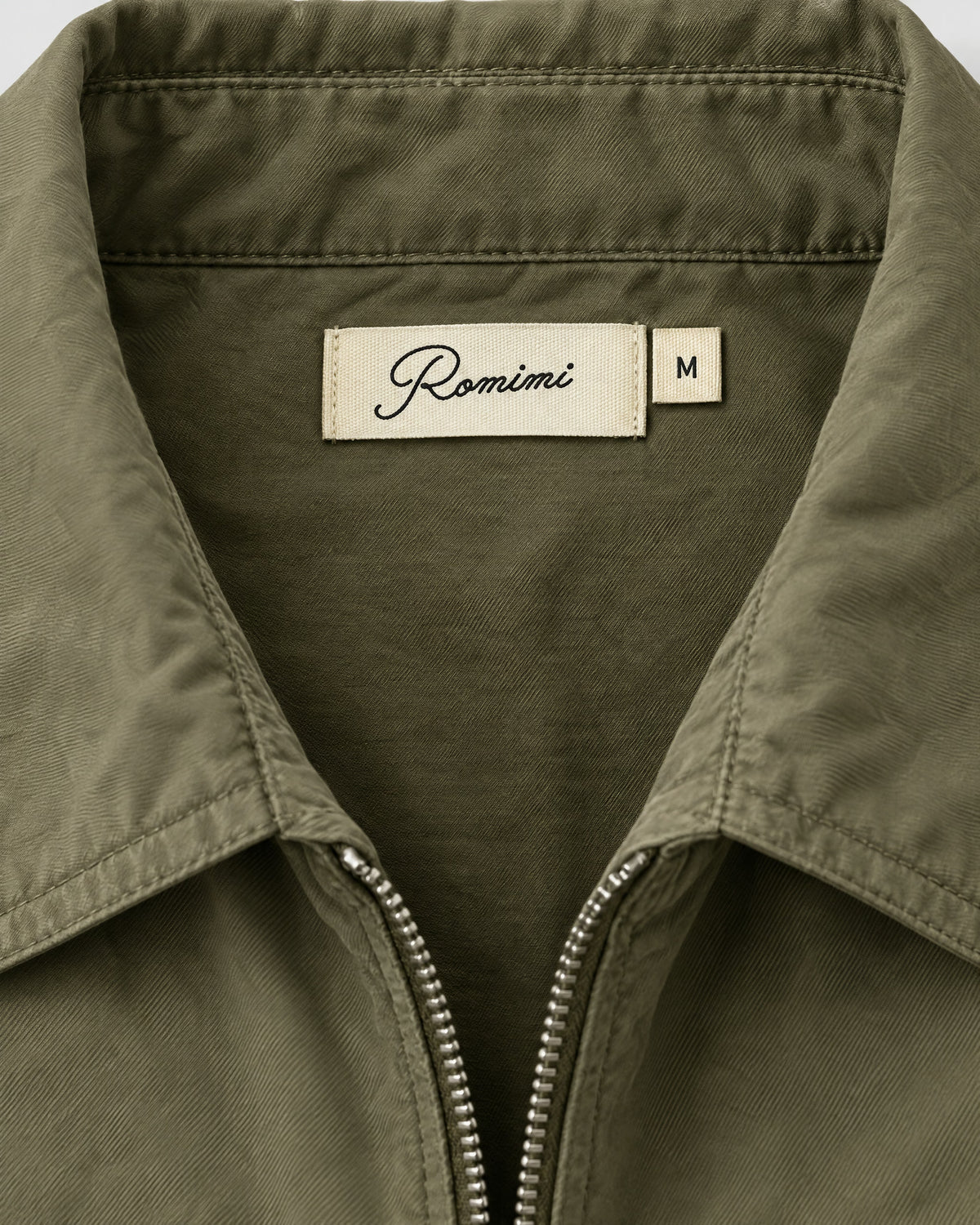 Romimi Tech Cargo Set in Khaki, label close-up
